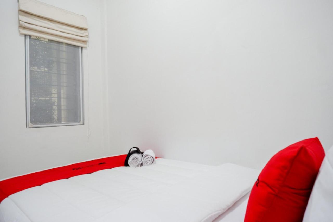 Reddoorz Hostel Near Kota Lama Semarang Eksteriør billede